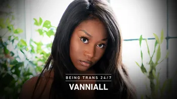 Vanniall & Ashley Lake – Transfixed